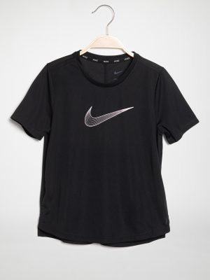 Nike Funktionsshirt in schwarz für Mädchen, Größe: 128-134. DD7639-010