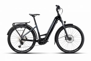 GHOST E-Teru Advanced EQ Low (750 Wh), 11 Gang Kettenschaltung, Damenfahrrad, Wave, Modell 2023, 27,5 Zoll 45 cm black/dark grey - glossy
