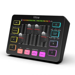 FIFINE Mischpult Gaming Audio Mixer, Streaming RGB PC Mixer mit XLR Mikrofon Interface, individuelle Steuerung, Lautstärkeregler, Stummschaltungstaste