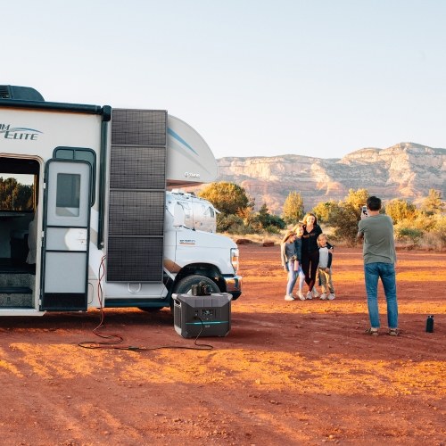 DaranEner Tragbares Solarpanel SP300 300 Watt kompatibel mit NEO2000 Kraftwerksgenerator IP54 Wasserdichtes faltbares Solarladegerät mit Typ-C Port einstellbare Kickstands für RV Outdoor Camping