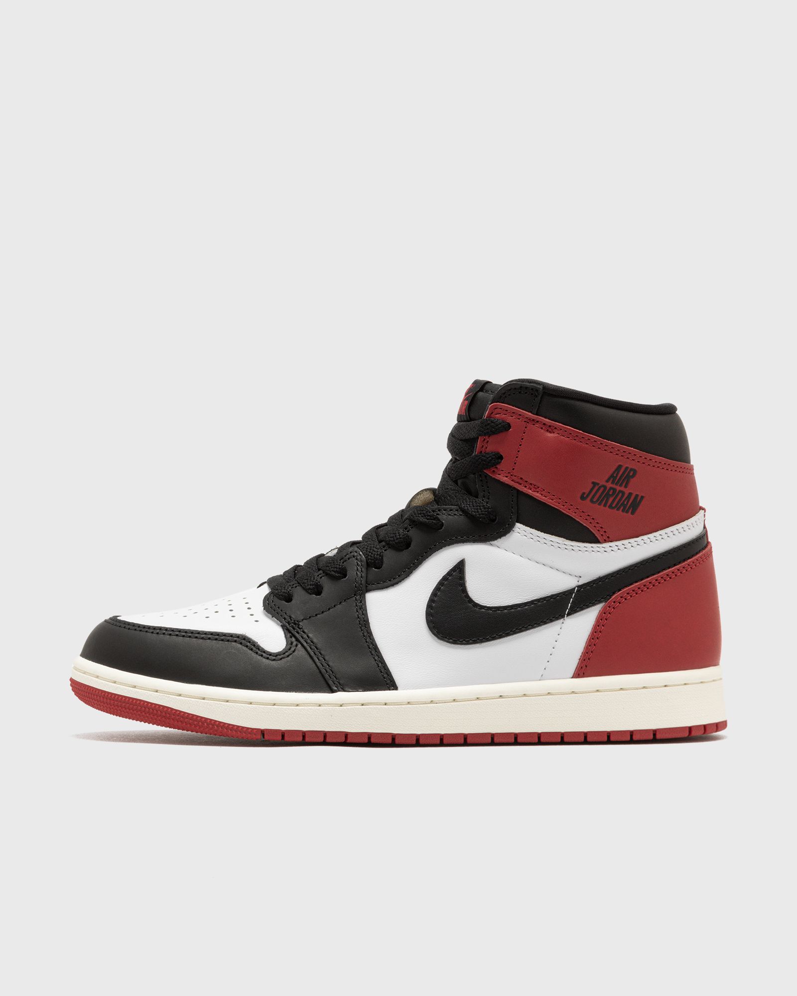 Jordan AIR JORDAN 1 RETRO HIGH OG "Black Toe Reimagined" men Basketball|High-& Midtop multi|white in Größe:43