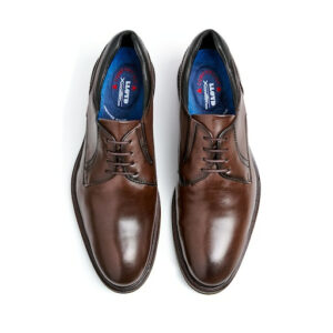 Lloyd Karon braun 9,5