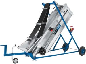 Zugdeichsel mit Stützrad und Schlepper-Zugöse