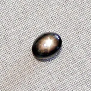 7,50 ct schwarzer Sternsaphir Edelstein Cabochon-Schliff