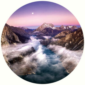 K&L Wall Art Vliestapete "Runde Vliestapete", Cuadrado Wolken Bergspitze, mehrfarbig, matt - bunt