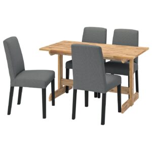 NACKANÄS / BERGMUND Tisch und 4 Stühle