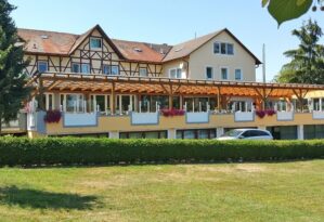 Original Ritteressen im Kuhstall anno 1559 (5 Nächte)